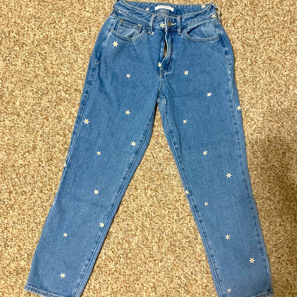 PAC Sun Mom Jean